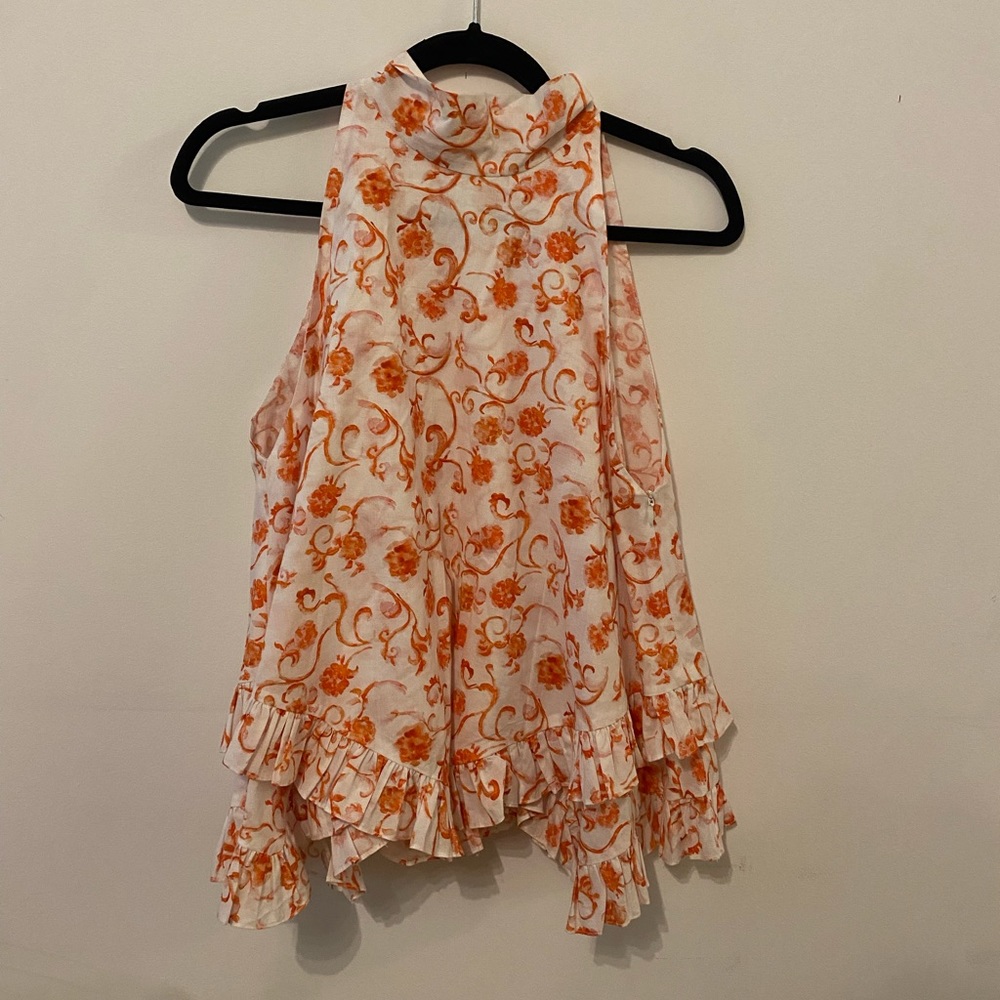 Caroline Constas top